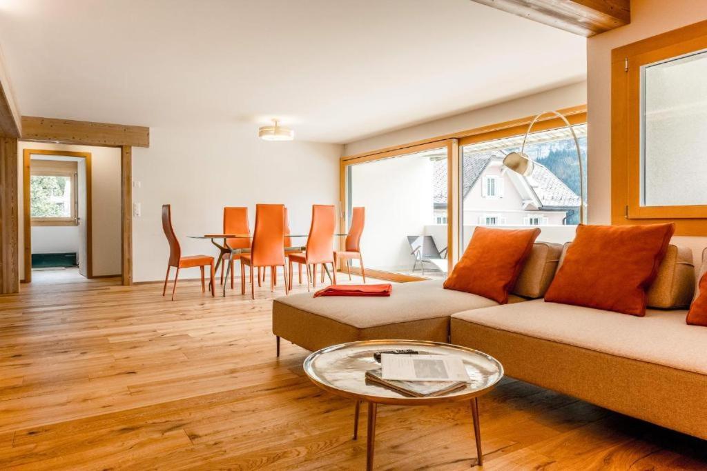 Eiger Panoramica - Aare Jungfrau Ag Apartment Grindelwald Bagian luar foto