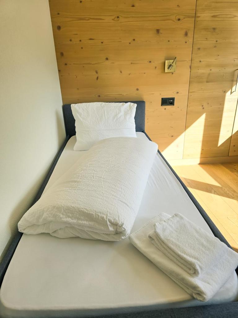 Eiger Panoramica - Aare Jungfrau Ag Apartment Grindelwald Bagian luar foto